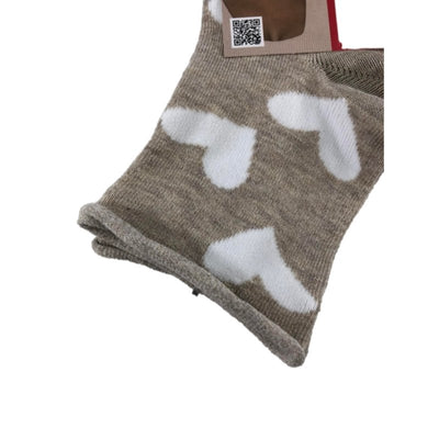 Γυναικεία κάλτσα με σχέδιο 'Καρδιές' χωρίς λάστιχο | 8ASS μπεζ κοντινό